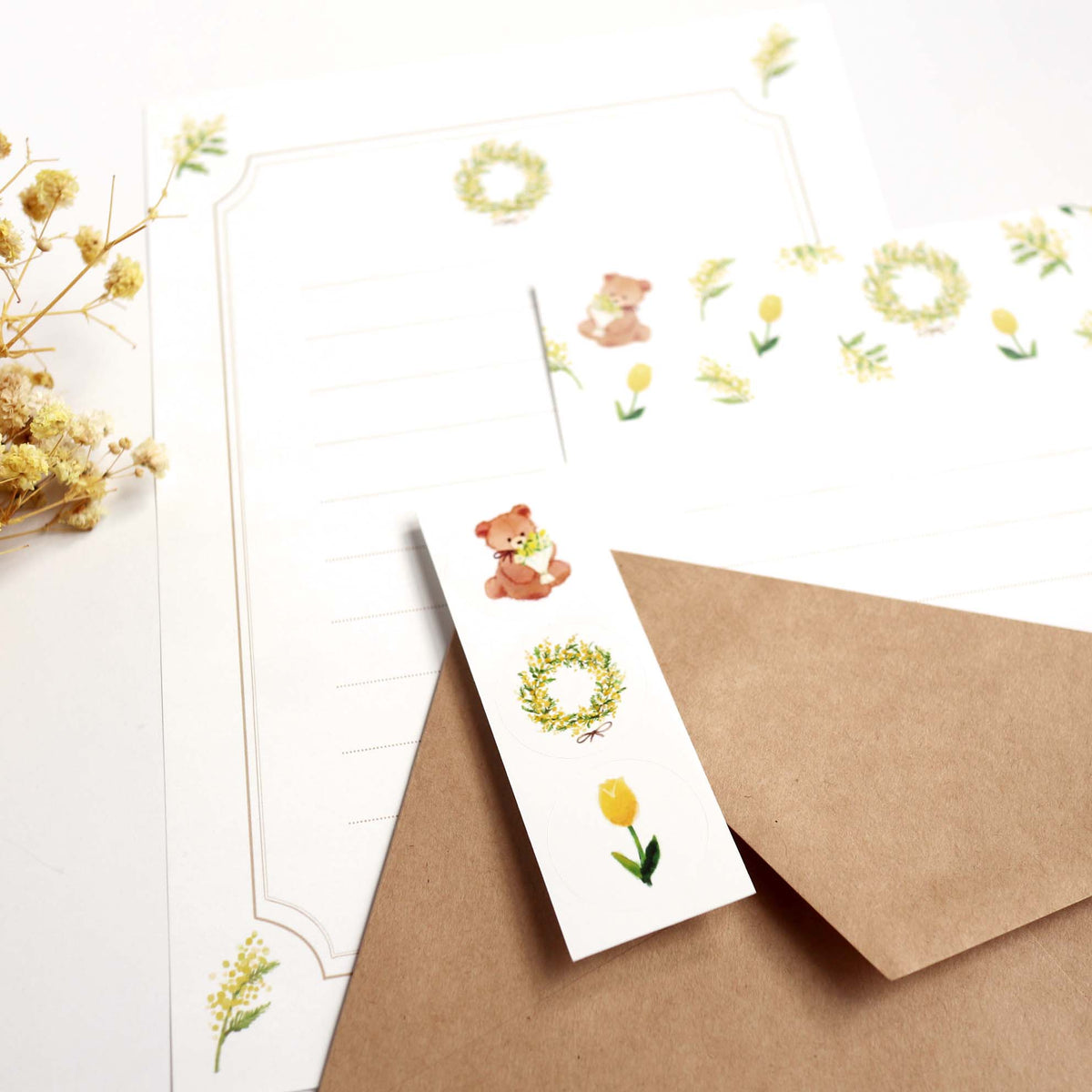Bear & Yellow Flowers Letter Writing Set |